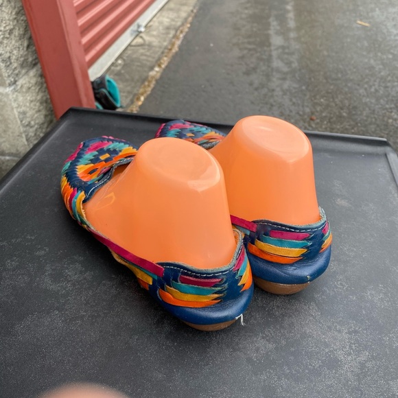Totuga Women’s Multi Color hand made huarache made in Mexico Sandals Size 9.5 - Picture 7 of 12